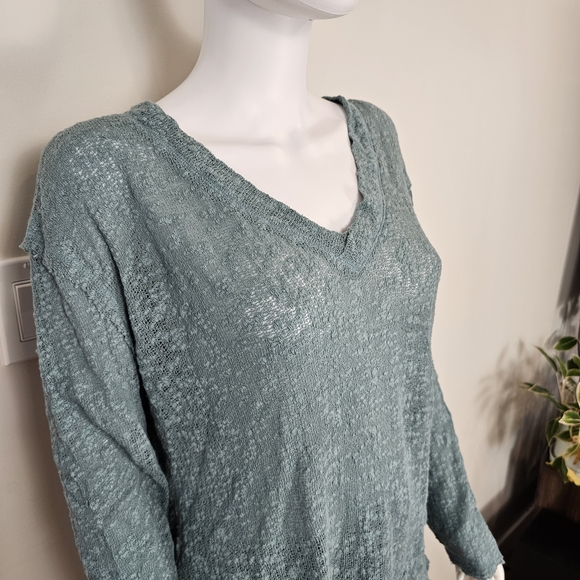 We The Free Ocean Air Hacci Moss Long Sleeve Top Sz XS - Picture 2 of 10